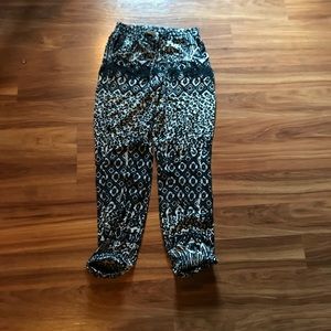 Printed jogger pants!